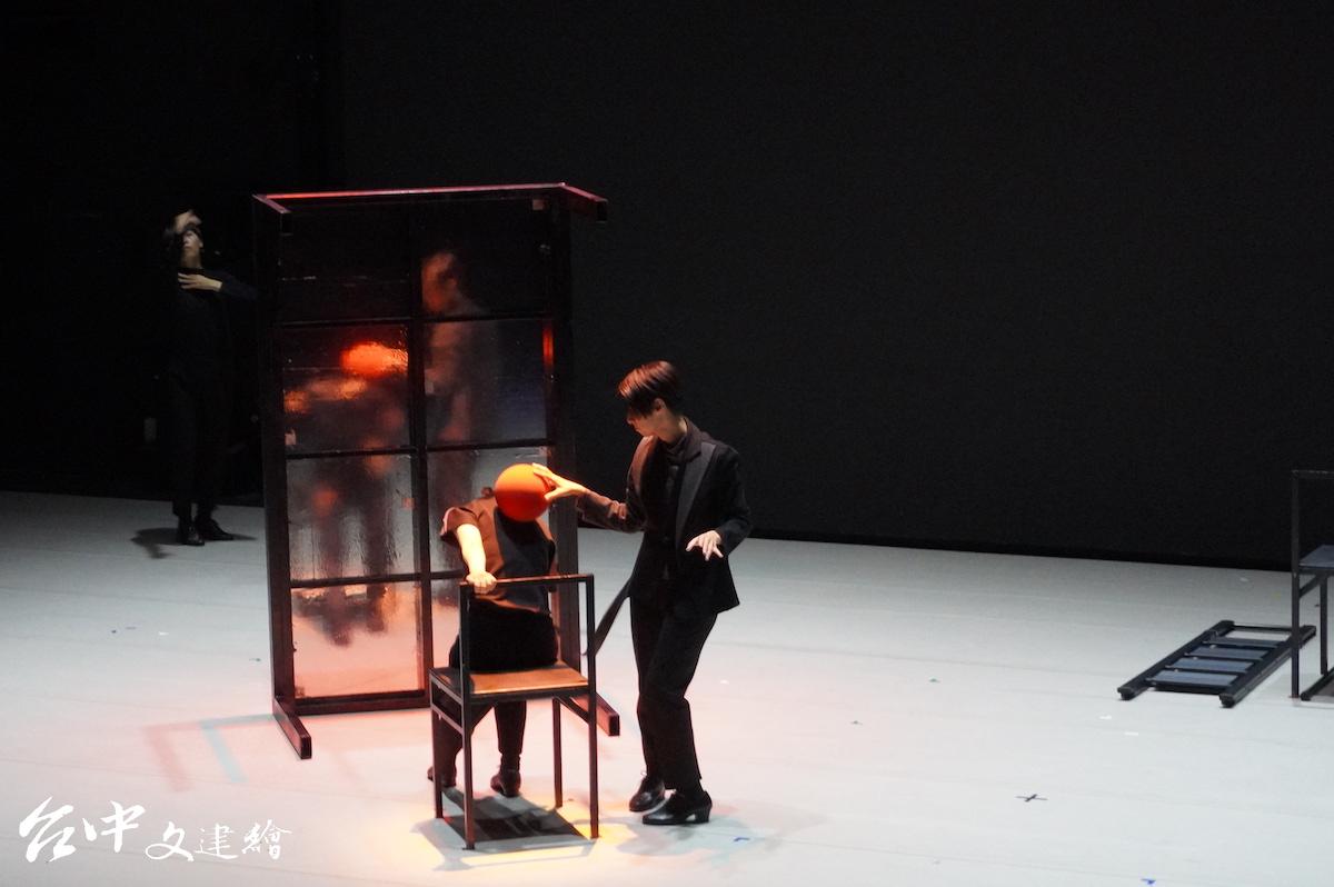 稻草人現代舞團作品「七體」將在台中歌劇院演出。（攝影：謝平平）