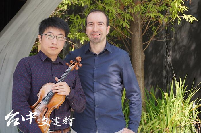 郭立功與法國鋼琴家 Cédric Lorel 舉行小提琴、鋼琴二重奏音樂會,展現巴黎1920的瘋狂年代。(攝影:謝平平)