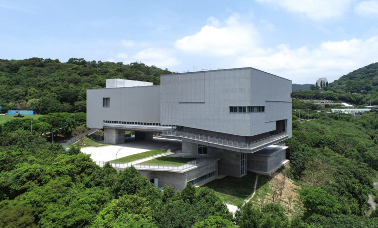 臺北藝術大學科技藝術館同列2023「台灣建築獎」。(圖:郭旭原聯合建築師事務所)
