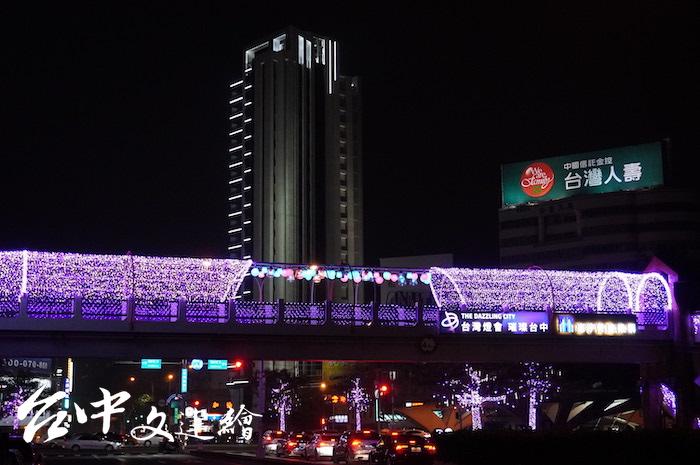 台灣大道、忠明路陸橋。(攝影:謝平平)