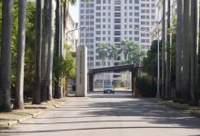 「台中市文化資產資材管理中心」設於大里菸葉再乾燥場中。(攝影:謝平平)