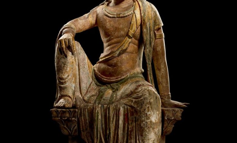 宋木雕加彩觀世音菩薩坐像,估價約 8 億 5, 441萬台幣。(圖:業者提供)