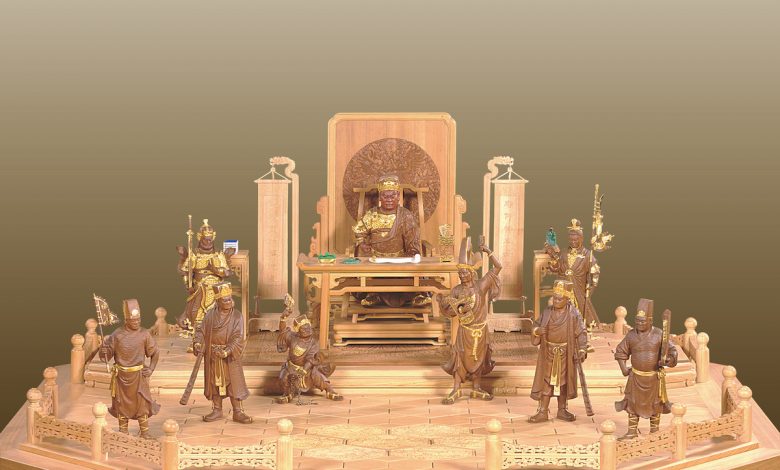 順天張府千歲公案桌,陳啟村,2006年。(圖:台中文化局)